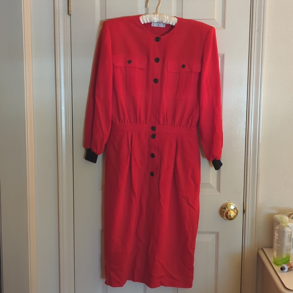 Vintage Valentino size 46